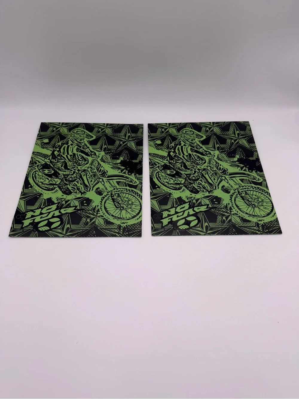 2- No Fear Folder Green and Blk 3 Hole w Pockets Moto Y2K 2000s Motocross Theme